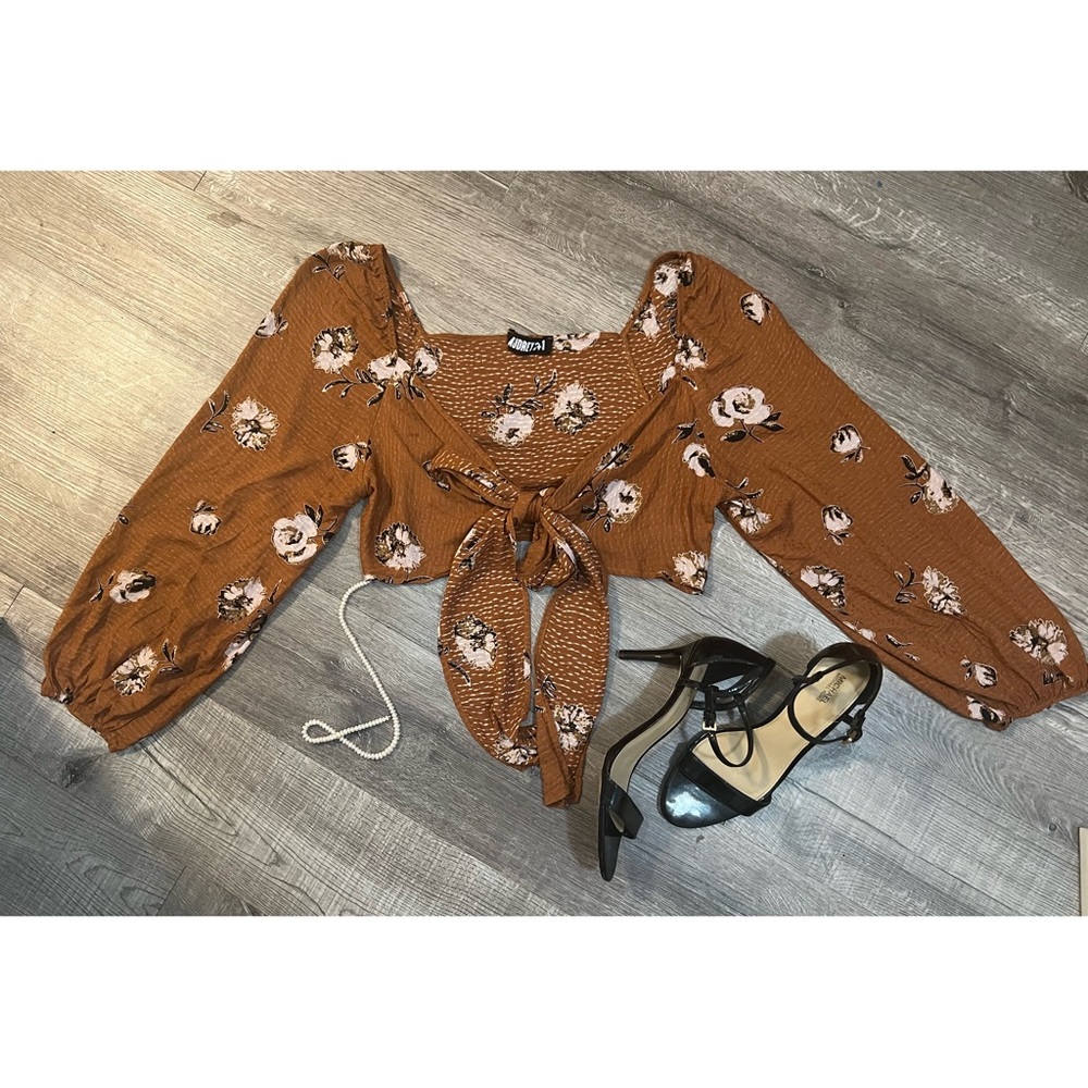Audrey 3+1 Tied Long Sleeve Crop Top